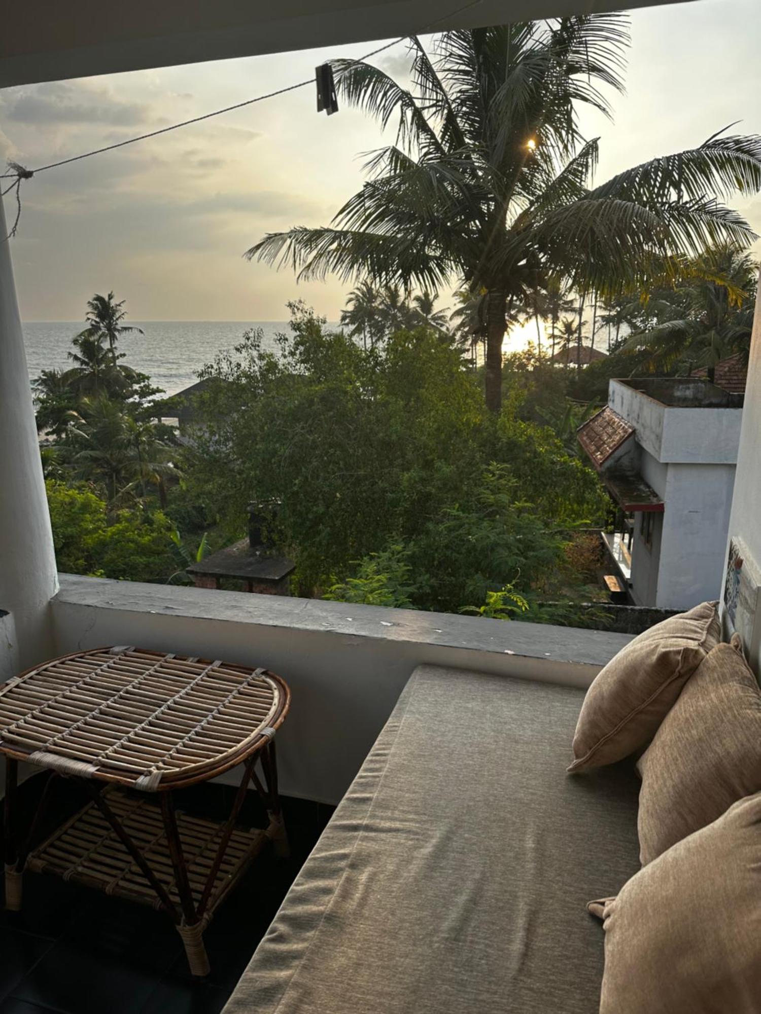 The First Place Yogaresort, Odayam Varkala Extérieur photo
